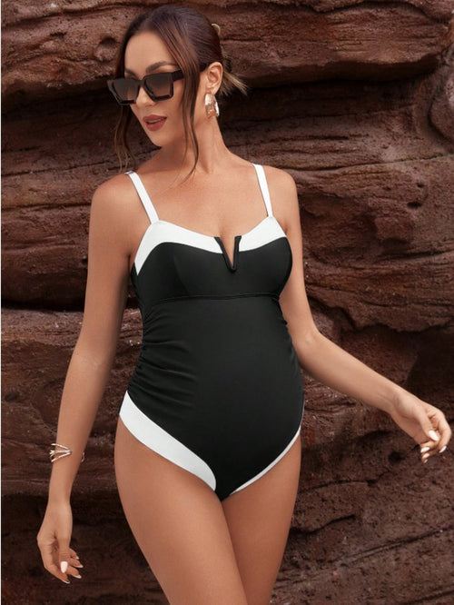 1pc Maternity One-Piece Swimsuit With Ruched And Contrast Color Design Summer