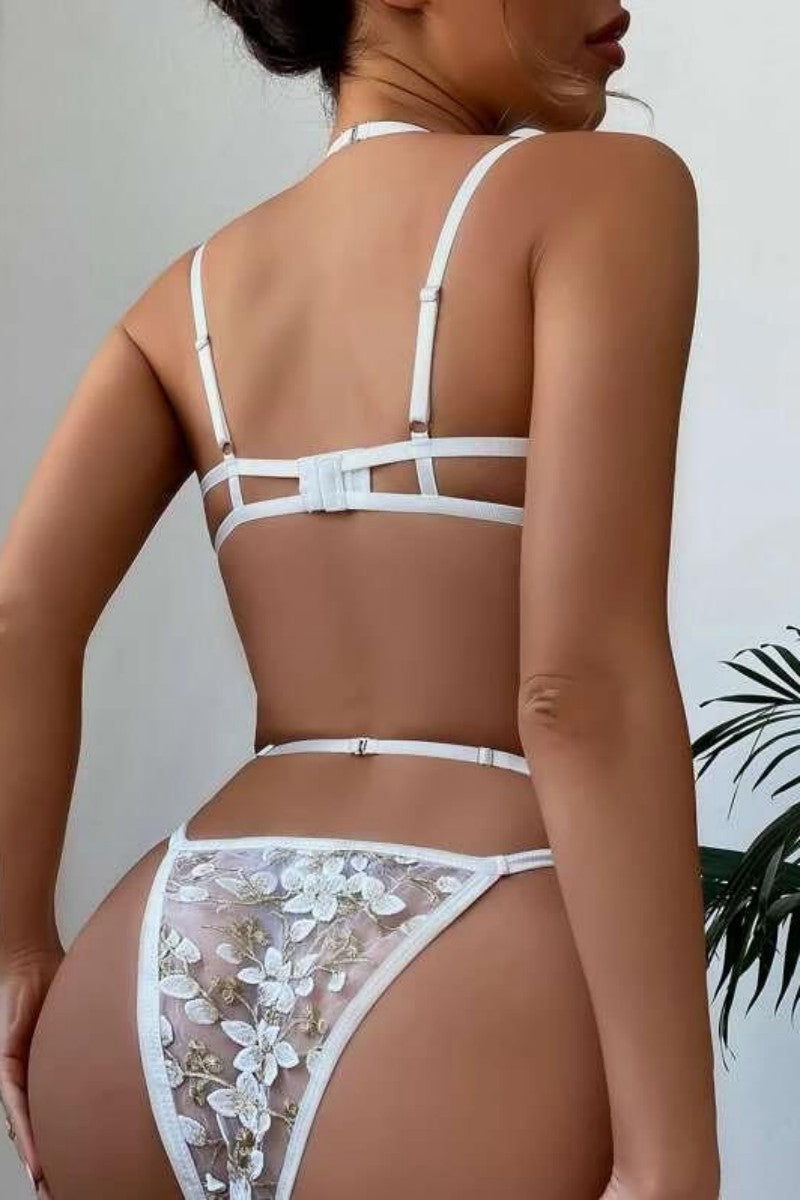Sexy Embroidery Hollowed Out Patchwork See-through Backless Lingerie